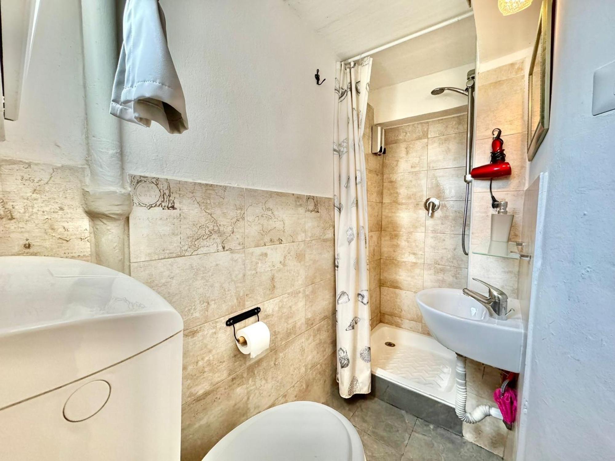 Maison Sarraj Парма Екстериор снимка